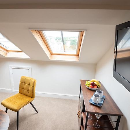 Luxury Studio Apartment - Town Centre ホワイトヘイブン エクステリア 写真